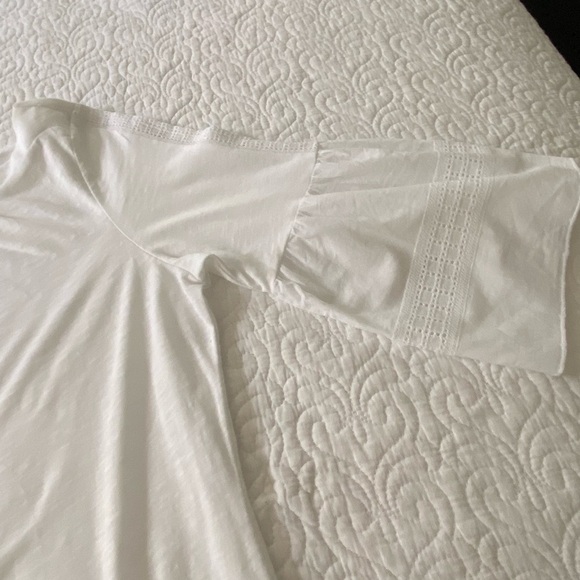 St. John's Bay White Boatneck Knit Top with 3/4 Eyelet Bell Sleeves Size Medium - Picture 4 of 8